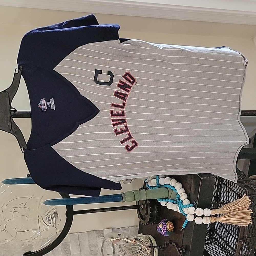 Majestic Cleveland Pinstripe Baseball Top, Women's XXL
